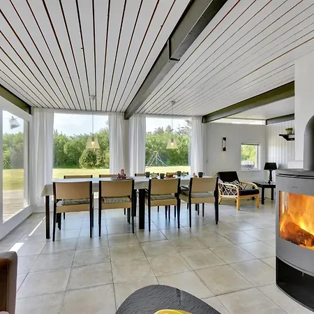 Anund - 1-4km From The Sea By Interhome Feriehus