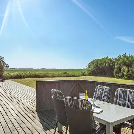 Anund - 1-4km From The Sea By Interhome Feriehus